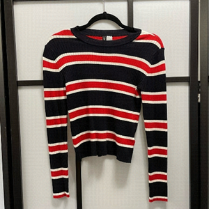 [xs] H&M Nautical Navy Blue, White & Red Striped Long Sleeve Crop Top